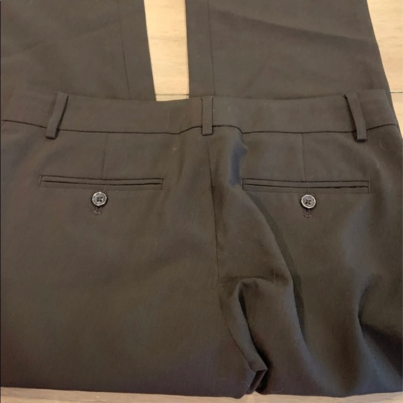 Express Capris size 2 - Picture 2 of 4